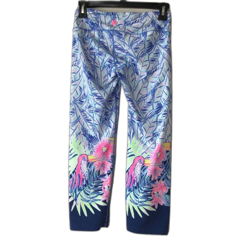Lilly Pulitzer Women’s Luxletic Capri Length Leggings Size Small - Picture 2 of 10